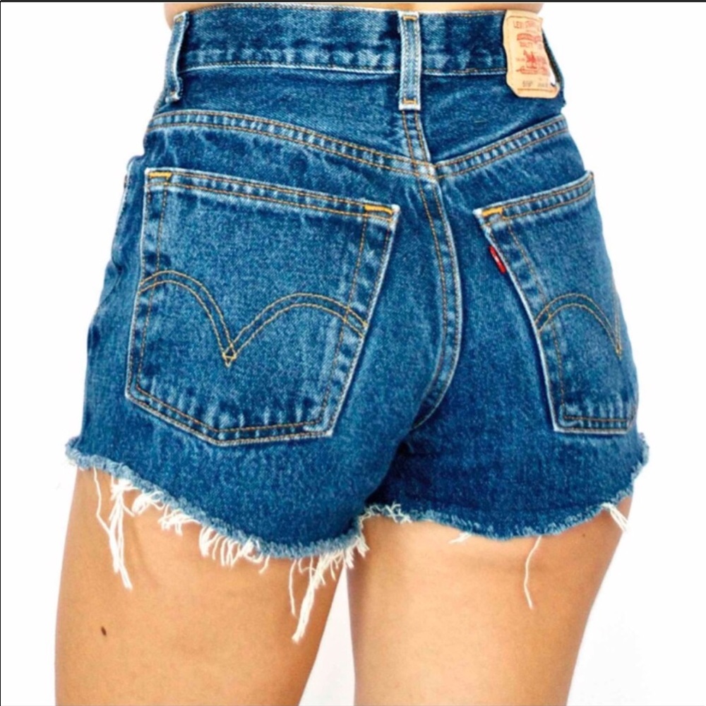 ❌SOLD❌ IN BUNDLE LEVI’S VINTAGE WOMEN’S 501 Jeans - Picture 2 of 7